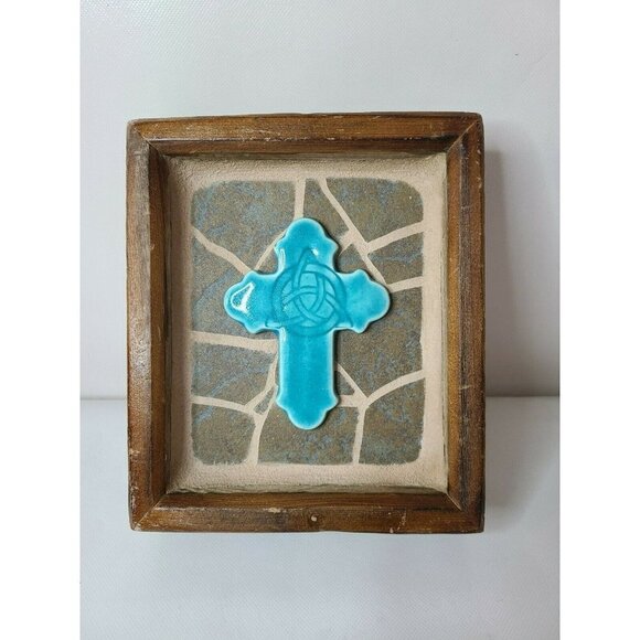 VINTAGE Ceramic Wall Cross Wall Plaque Tile Back Rustic Wood Frame Wall Hanging - Picture 1 of 8